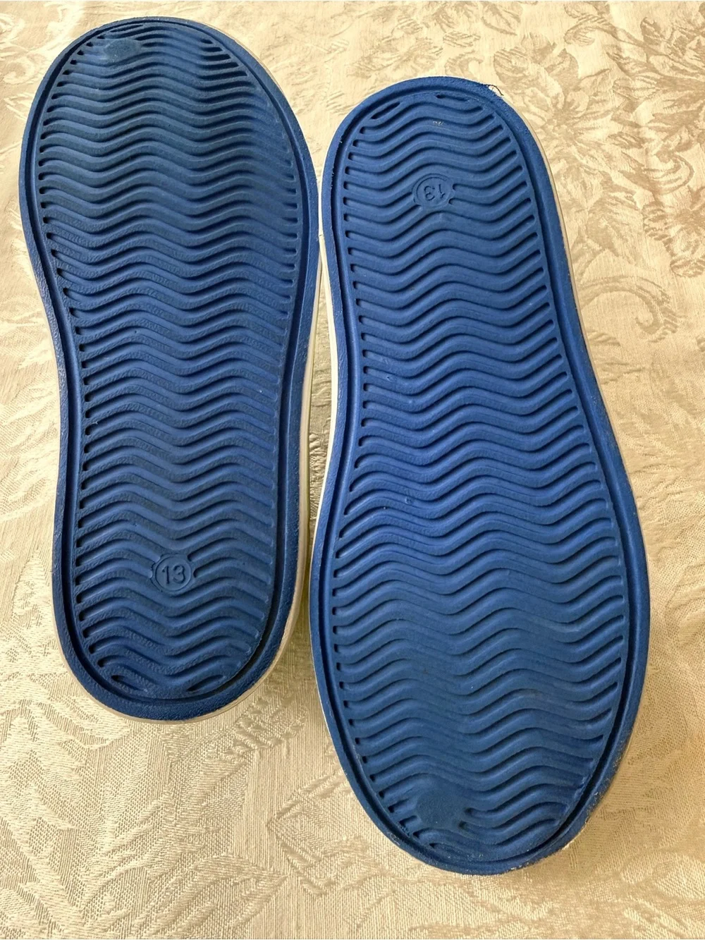 Sketchers Slip On Blue & Green Water Sneakers Kid Size 13 , EUC